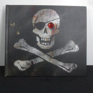 Disney Book Pirates of the Caribbean Discovery Educational Entertainment 28 Pgs